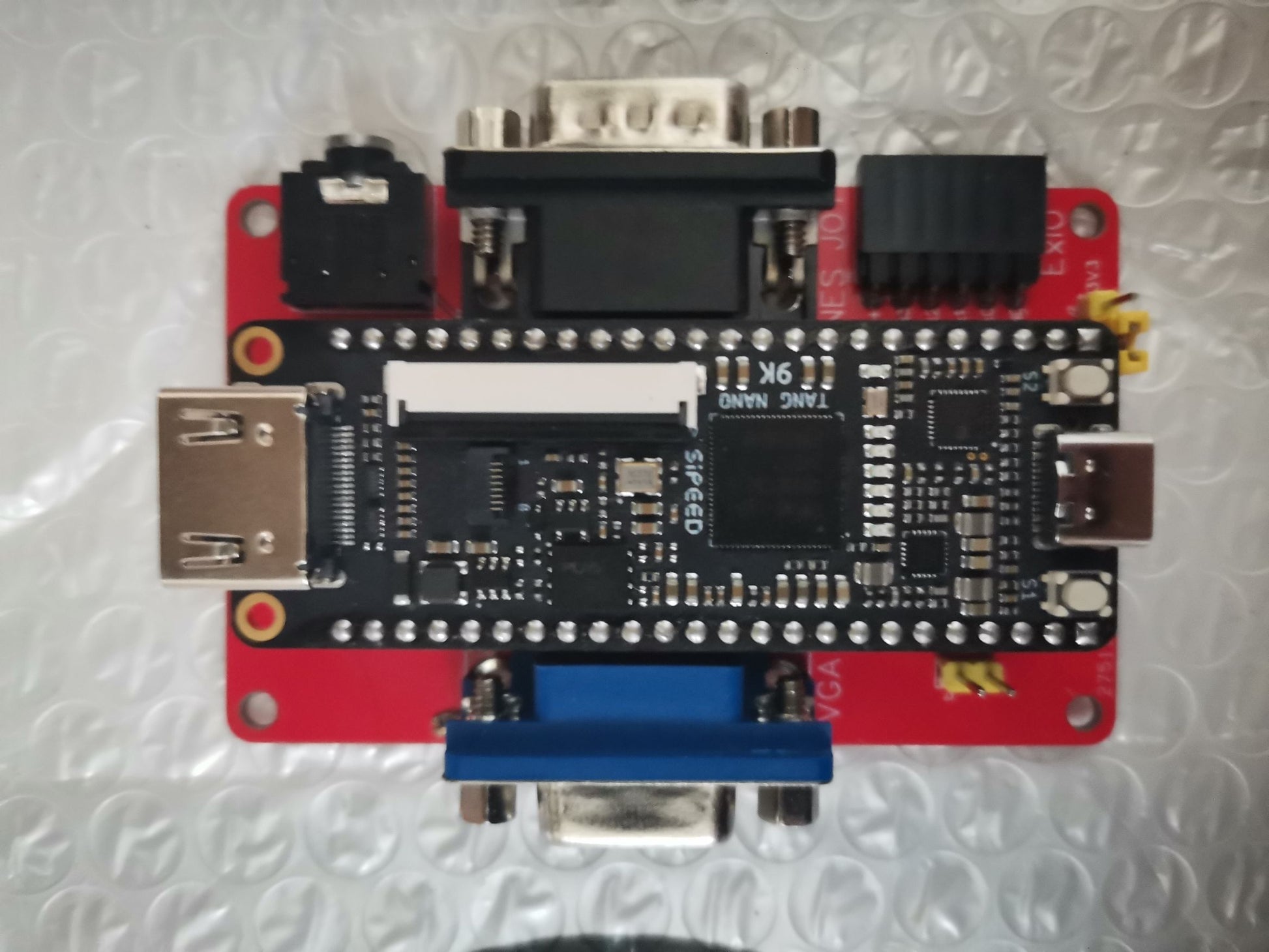 FPGA-based Gigatron TTL kit