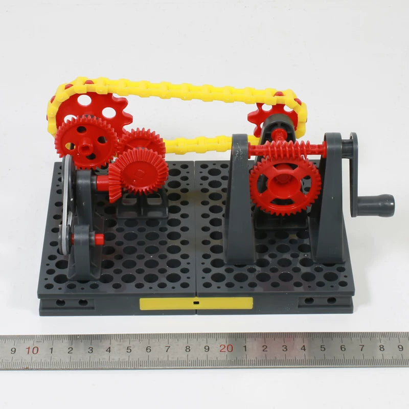 Gear Combination Kit – Hand-Cranked Gears, Chain, Belt & Worm Drive STEM Model